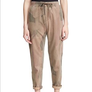 James Perse Camo Cargo Pants Sz 1 woman